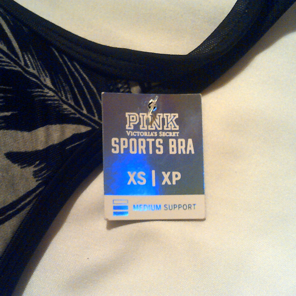 PINK VS Ultimate Sports Bra - Picture 3 of 6